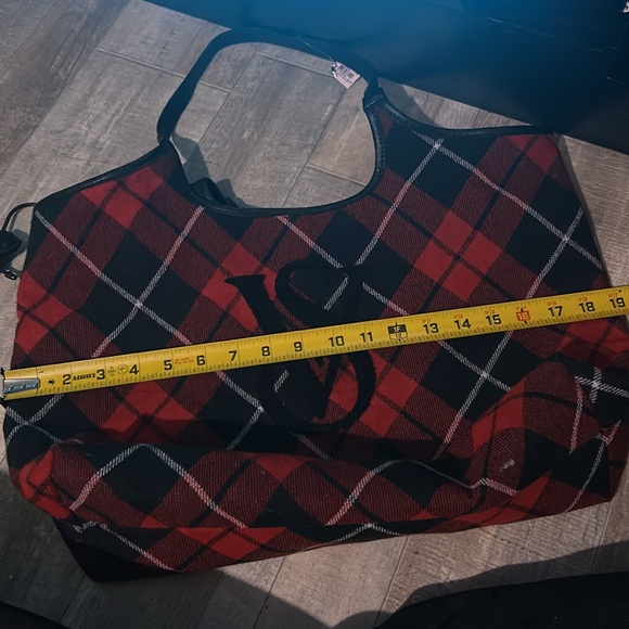 Victoria secret plaid purse Victoria secret plaid purse Victoria secret plaid pu - Picture 5 of 11